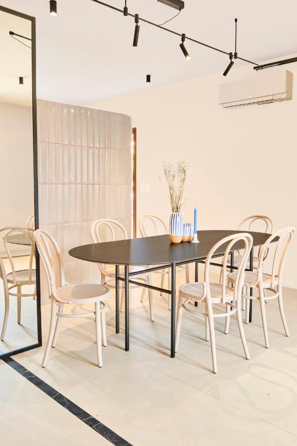Apartment Icon - 2 *